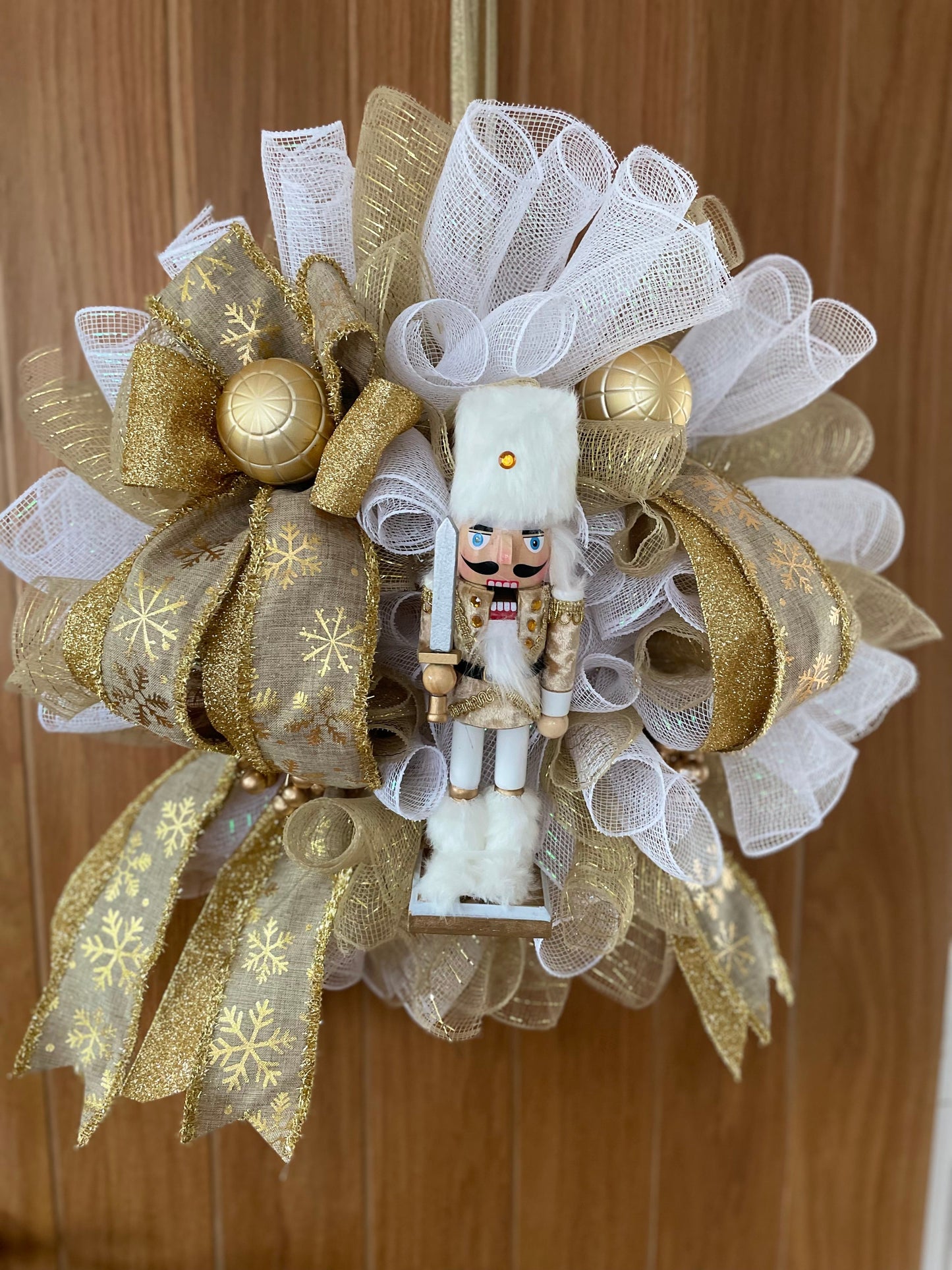 Wreath Kits (Gold Nutcracker)