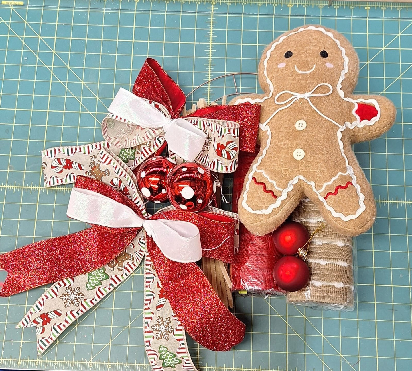 Wreath Kits (Gingerbread)