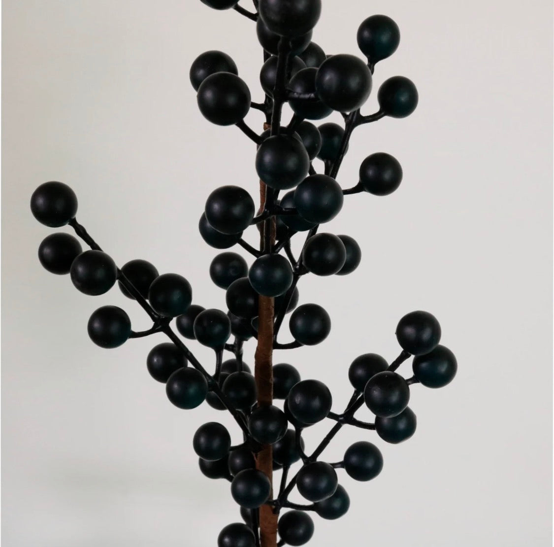Seasonal Berry Pic Stem Grape 61cm