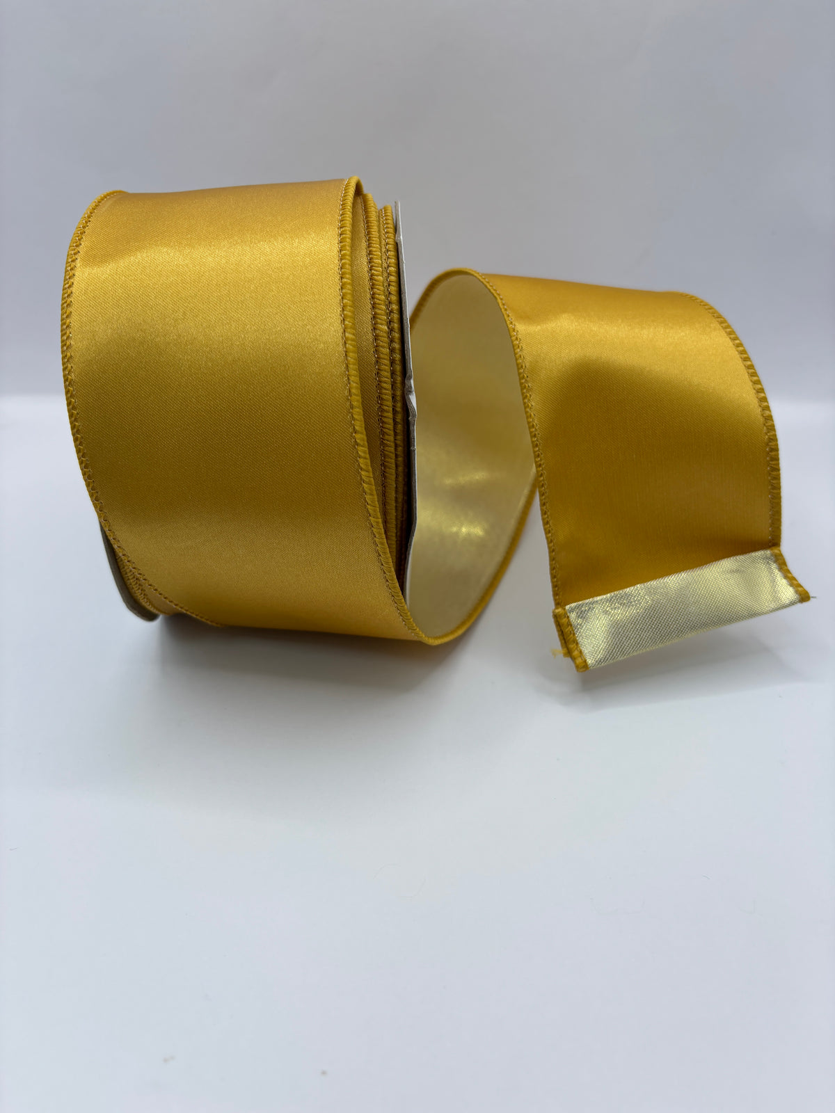 Christmas Wired Edge Luxe Satin Gold/Gold 2.5" x 9.1m