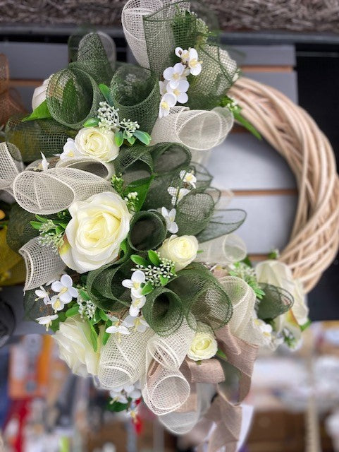 Wreath Kits (Green and Cream)