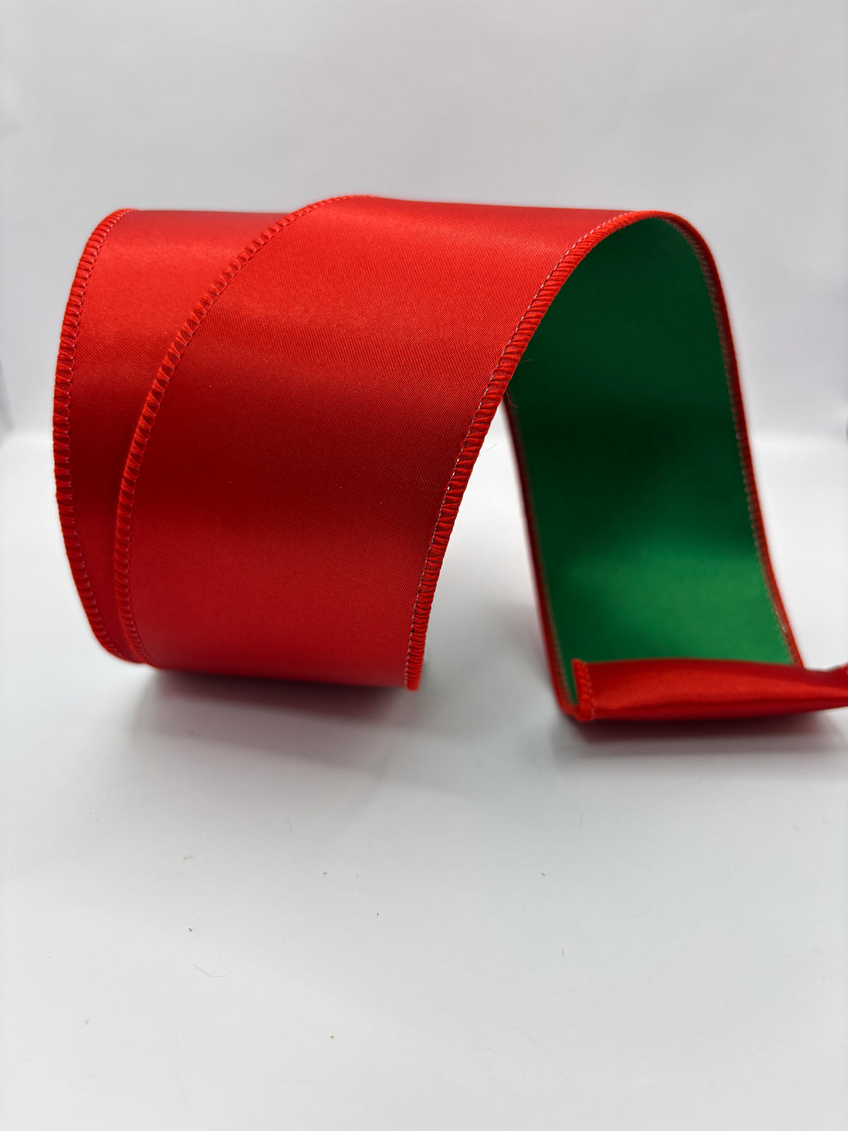 Christmas Wired Edge Luxe Satin Red/Green 2.5" x 9.1m